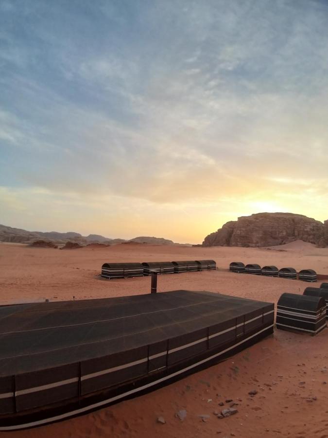 Wadi Rum Sands Camp Bagian luar foto