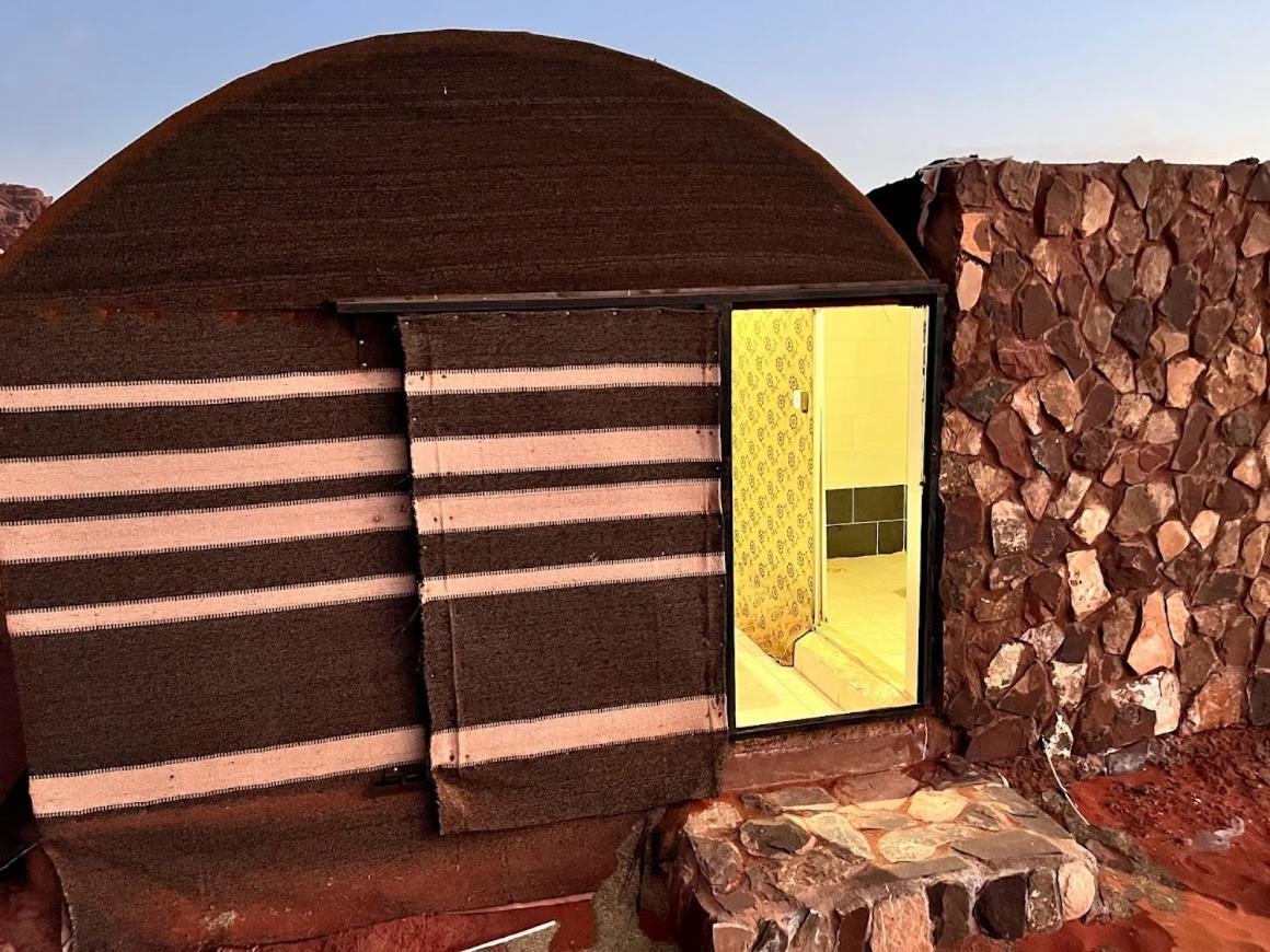 Wadi Rum Sands Camp Bagian luar foto