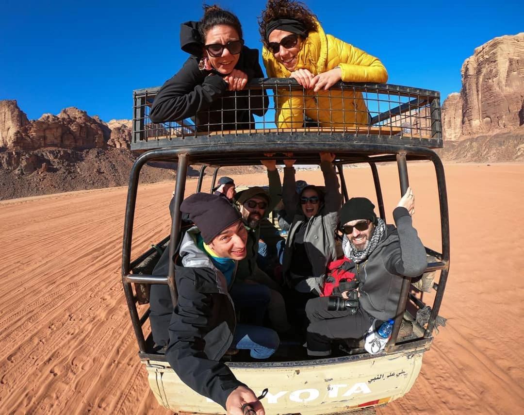 Wadi Rum Sands Camp Bagian luar foto