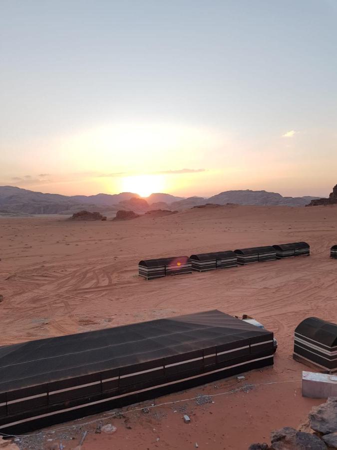Wadi Rum Sands Camp Bagian luar foto